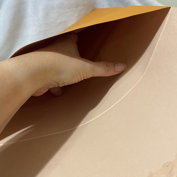 Louis Vuitton Envelope - Picture 6 of 9